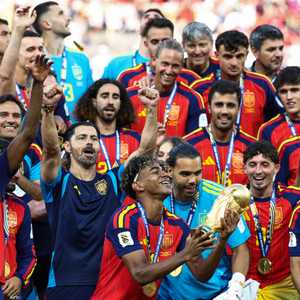 فرحة لاعبي إسبانيا بالفوز بكأس العالم