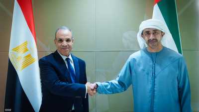عبدالله بن زايد يستقبل وزير الخارجية المصري
