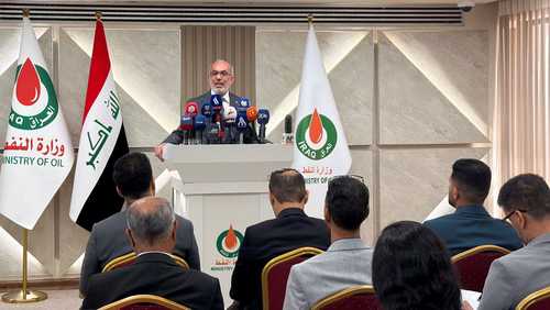 وزير النفط العراقي باسم محمد خضير