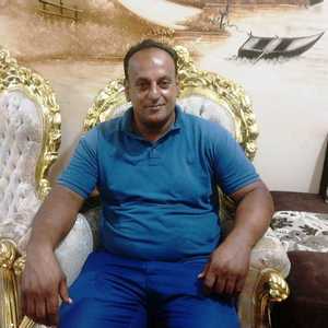 قال السائق عماد جلال إن تدخله جاء بشكل تلقائي