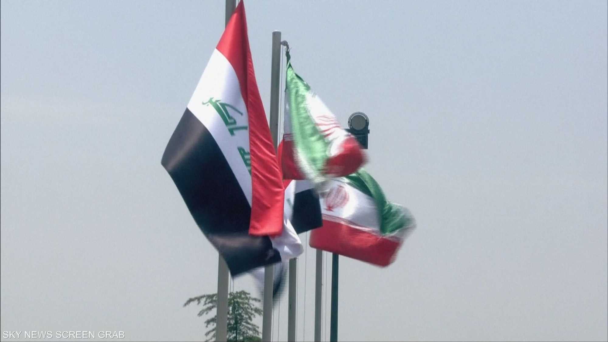 العراق على خط الوساطة... الزيدي في طهران