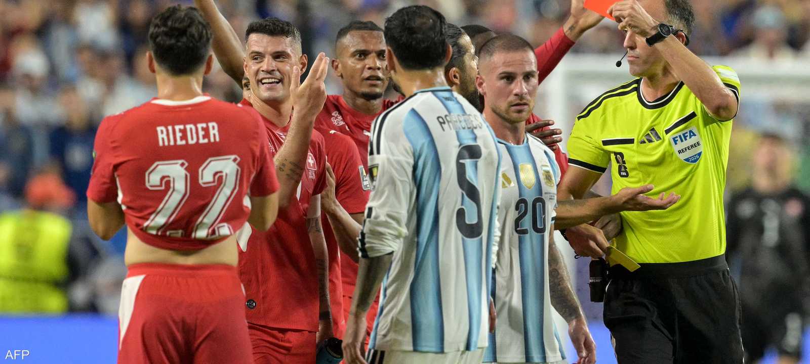 أثار قرار طرد السويسري اللاعب بريل إمبولو جدلا واسعا