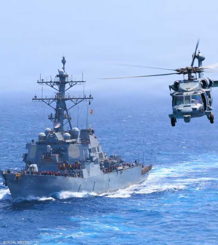المدمرة الأميركية دونالد كوك (DDG 75) في بحر العرب