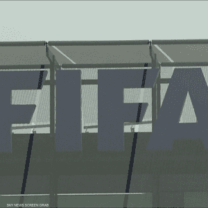 صدام بين فيفا ويويفا
