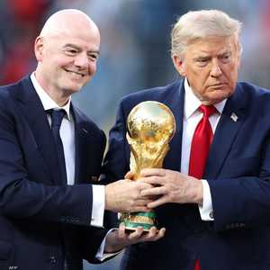 إنفانتينو ودونالد ترامب