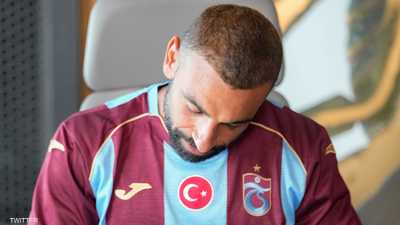 رسميا.. محمد صلاح يوقع عقدا لمدة عامين مع طرابزون سبور