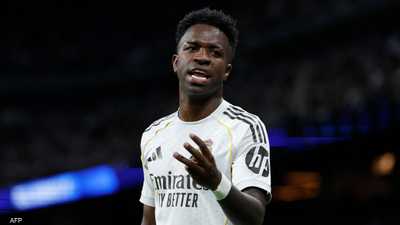 فينيسيوس يمدد عقده مع ريال مدريد