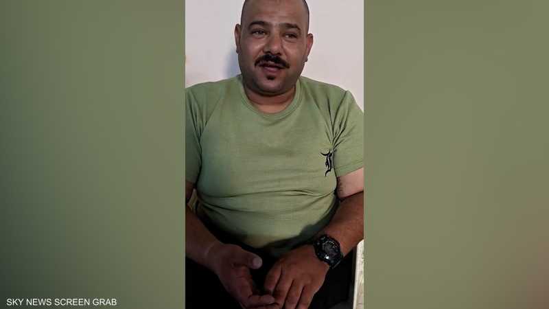 فيديو يوثق انهيار سائق.. والأمن يعيد مصدر رزقه