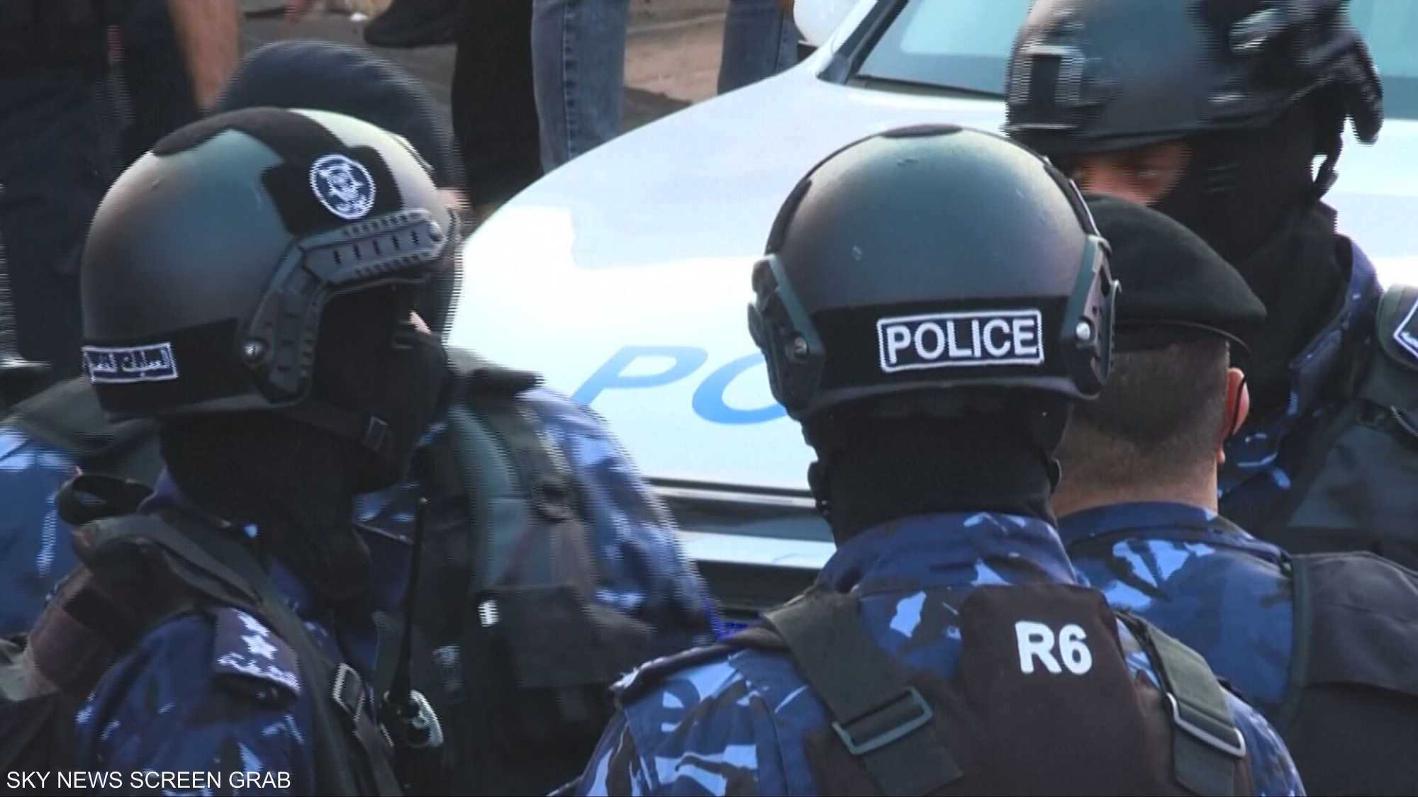 مساع إسرائيلية لتقييد الأمن الفلسطيني بالضفة الغربية