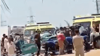 الحادث ناجم عن انقلاب شاحنة ‌صغيرة تقل عمالا