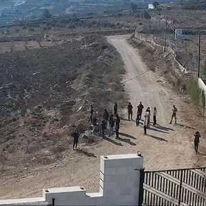 شهادات من قصرة.. عائلات فلسطينية عالقة وسط الحصار