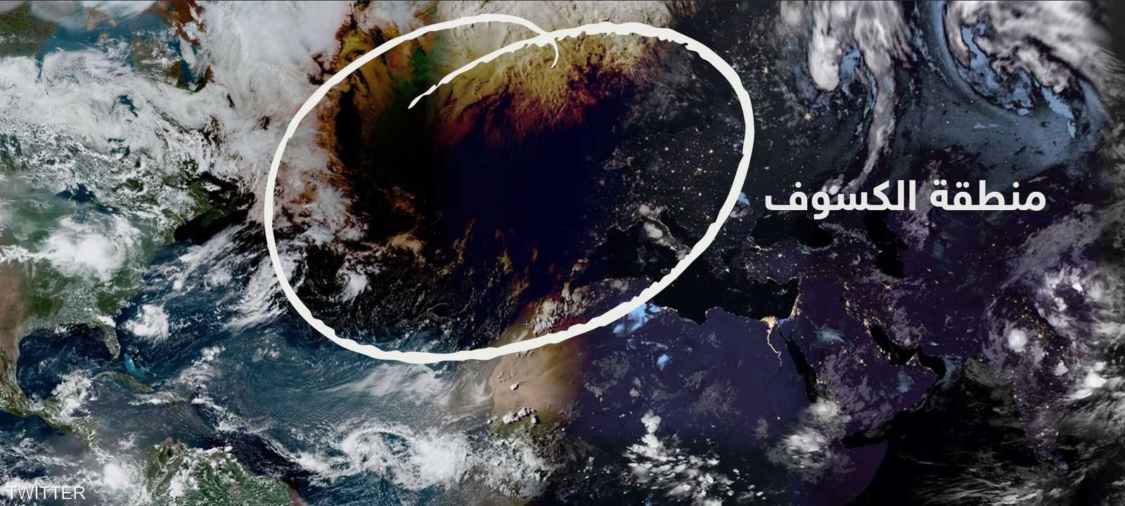 كسوف الشمس كما يرى من الفضاء