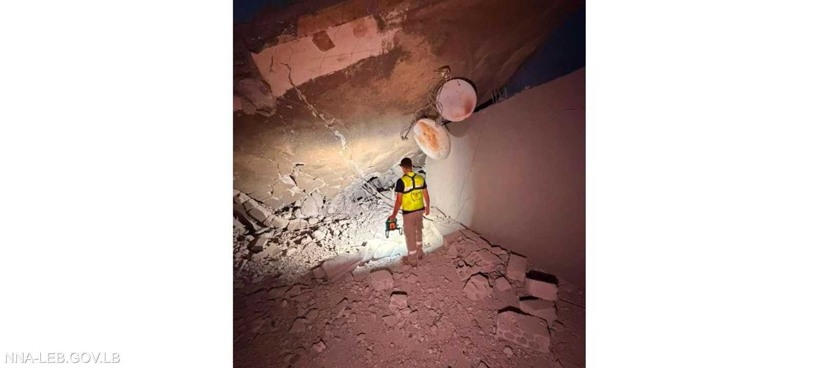 الغارة أدت إلى تدمير المنزل بالكامل