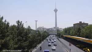 واشنطن وطهران.. اتصالات سرية وتصعيد في العلن