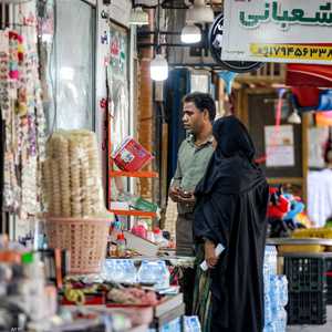 الأسعار تلتهم الأجور  في إيران