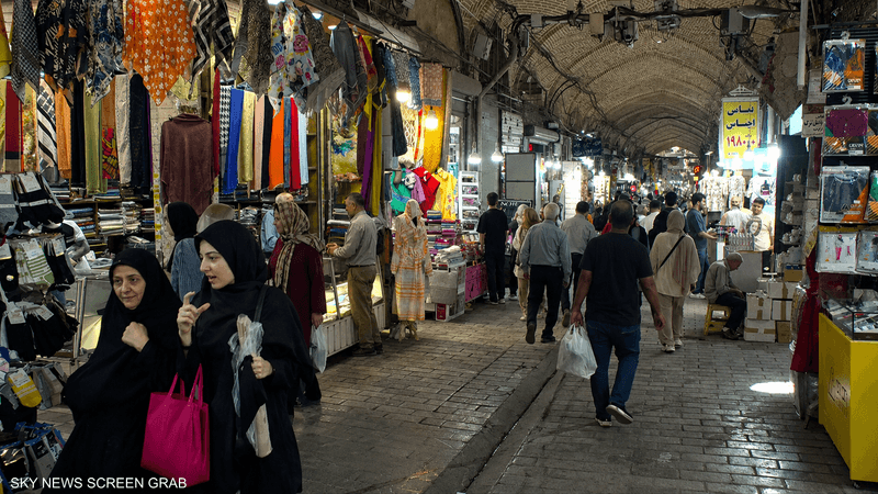 أزمة إيران تتوسع..كهرباء تنقطع واقتصاد ينهار