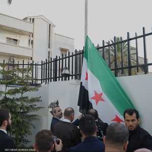 وزير الخارجية السوري يعلن استئناف عمل سفارة بلاده في ليبيا