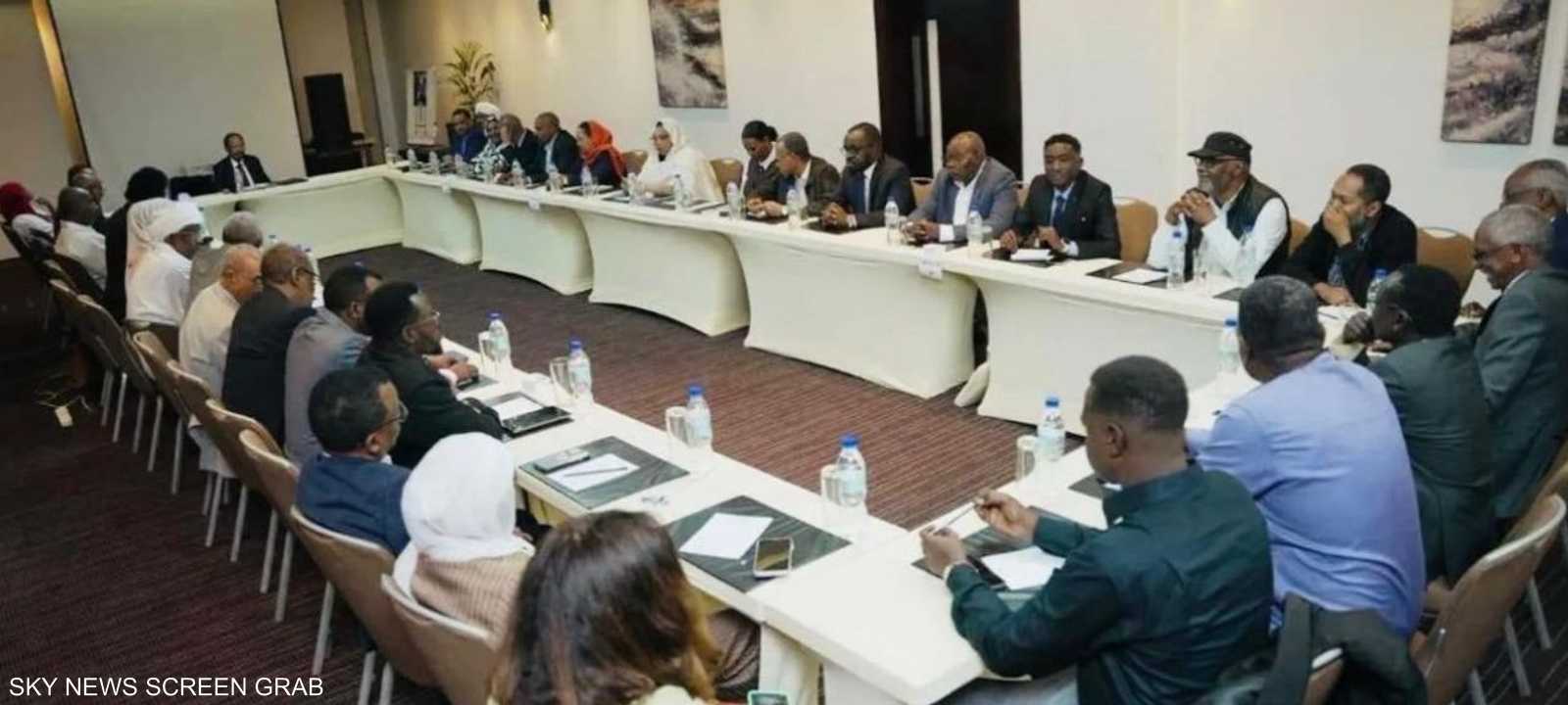 قوى سودانية تتهم المفوضية الأفريقية بمنح غطاء لحوار البرهان