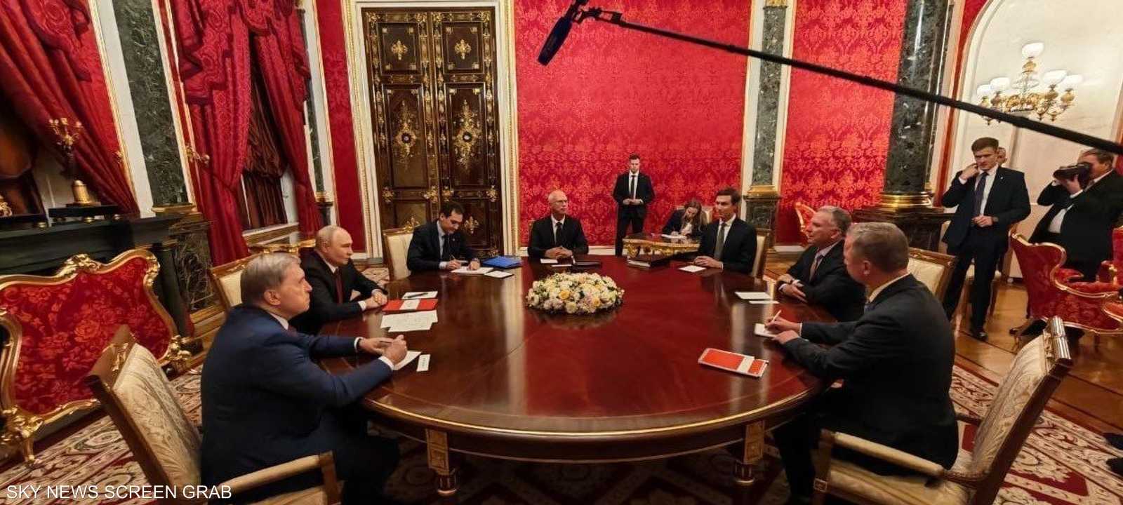 ماذا عرض مبعوثا ترامب على بوتين؟