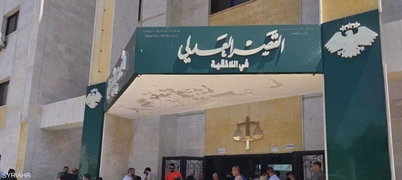 الواقعة حدثت أثناء محاكمة متهم