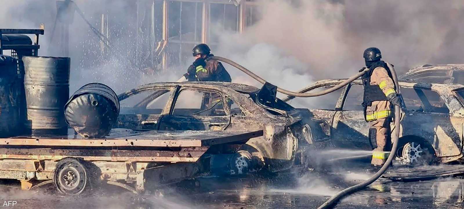 حريق في موقع تعرض لهجوم جوي في بافلوغراد
