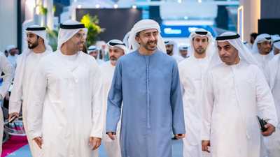 عبدالله بن زايد يفتتح معرض أبوظبي الدولي للكتاب