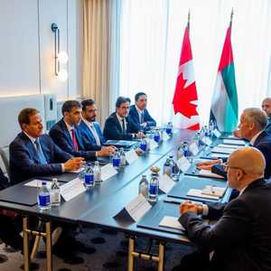 الإمارات وكندا