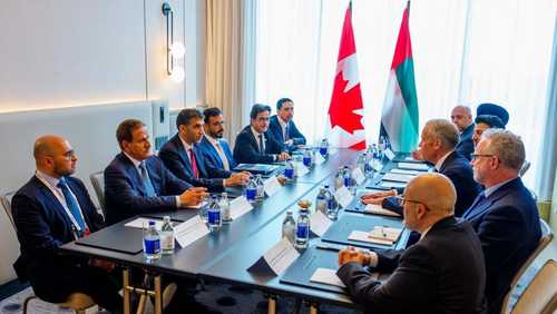 الإمارات وكندا