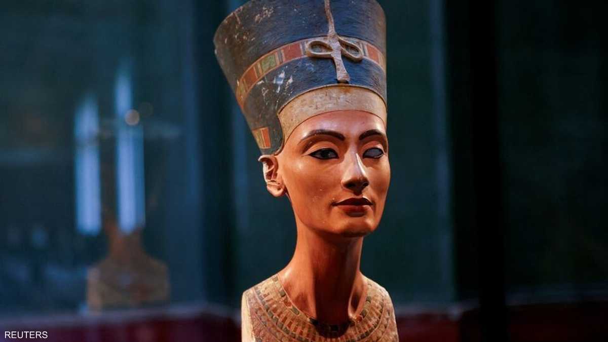 New Archaeological Evidence Points to Hidden Passages Behind Tutankhamun's Tomb