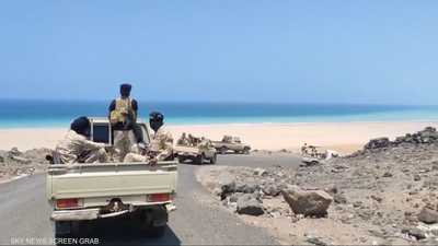 مصادر يمنية تكشف عن تحركات إيرانية سرية على الساحل الغربي