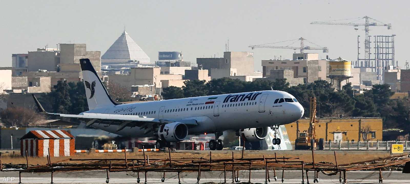واشنطن قررت فرض حظر على شركات الطيران الإيرانية