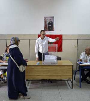مع إغلاق مكاتب التصويت بدأت عمليات فرز وإحصاء الأصوات