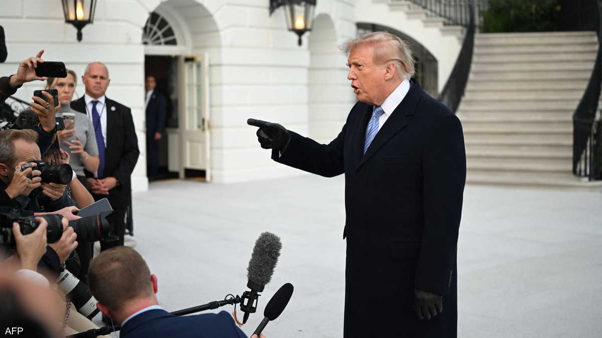 قاضٍ أميركي يأمر بعودة فورية لصحفيي CNN وMSNOW وPolitico إلى البيت الأبيض