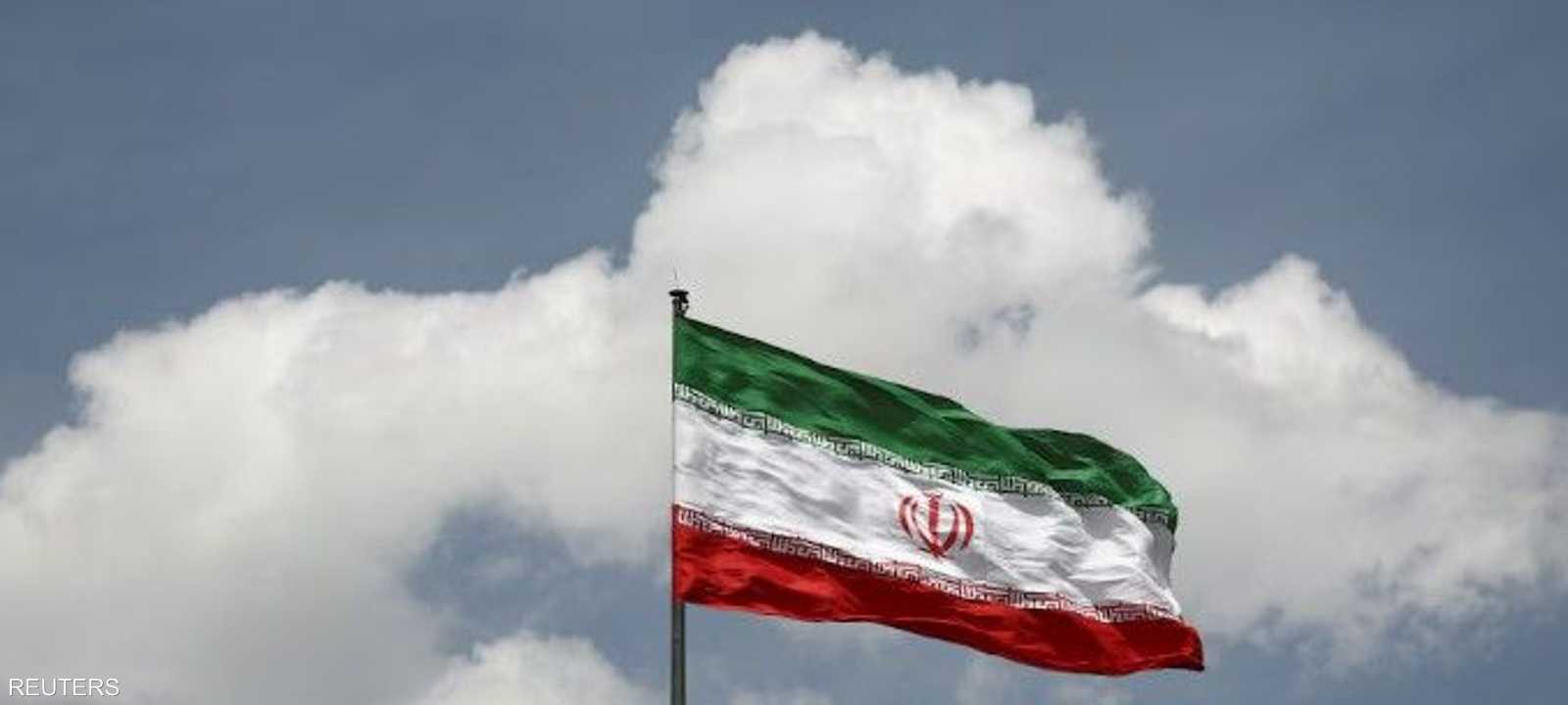 يتضمن العرض رفع الحصار البحري الأميركي عن الموانئ الإيرانية