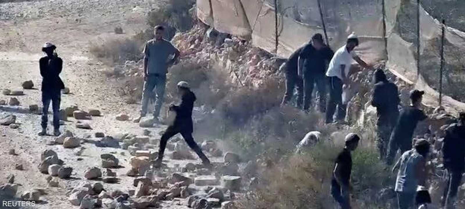 هجوم للمستوطنين في الضفة الغربية - أرشيفية