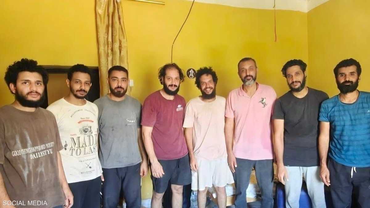 الإفراج عن البحارة المصريين المختطفين على سفينة في الصومال