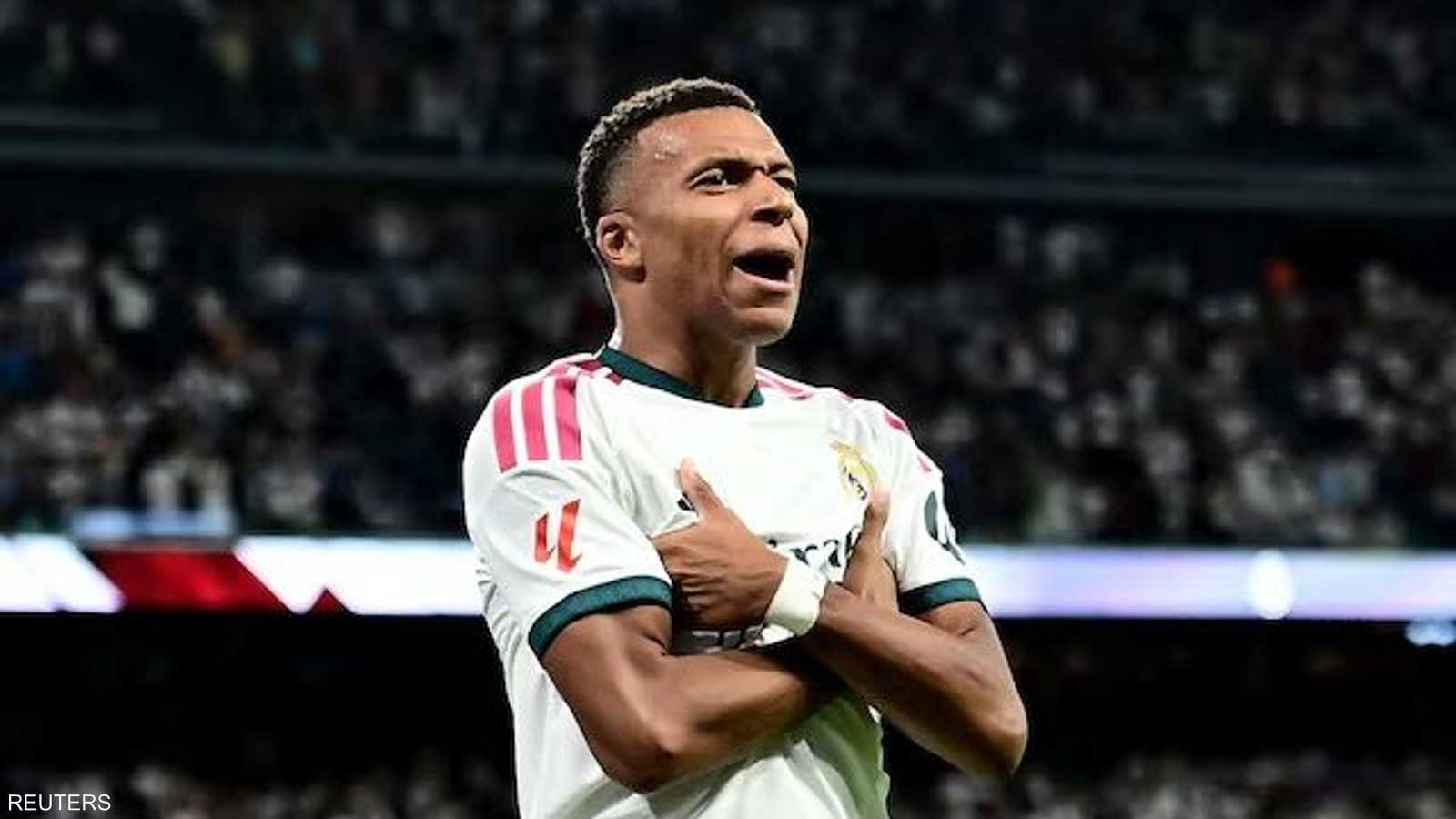 مبابي يسخر من رواية خلافه مع ريال مدريد وزيدان