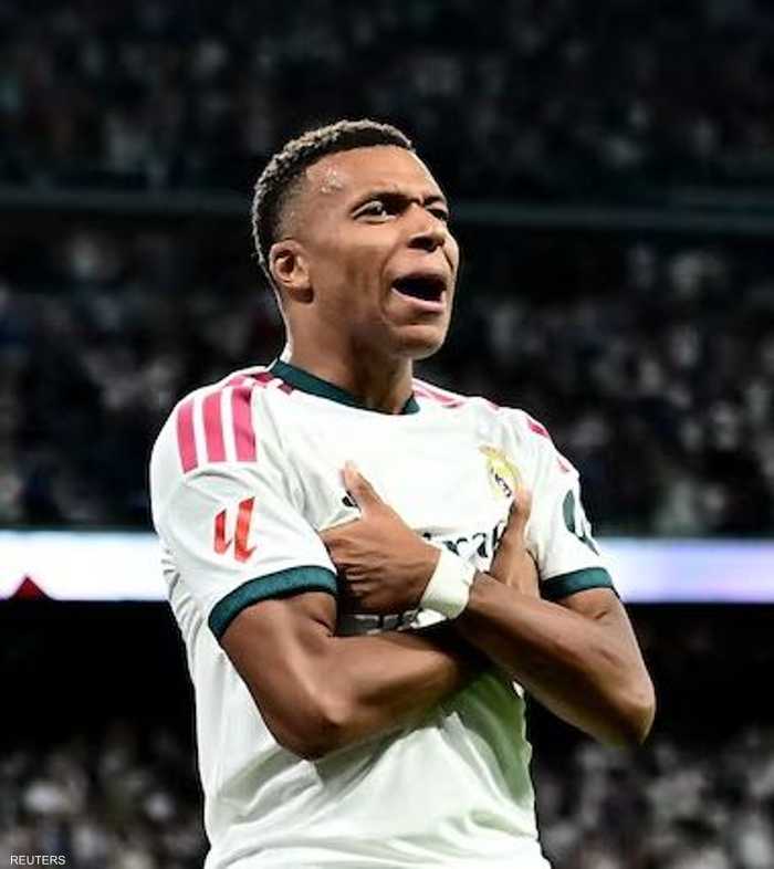 "حتى عمتي الكبرى".. مبابي يسخر من رواية غضبه