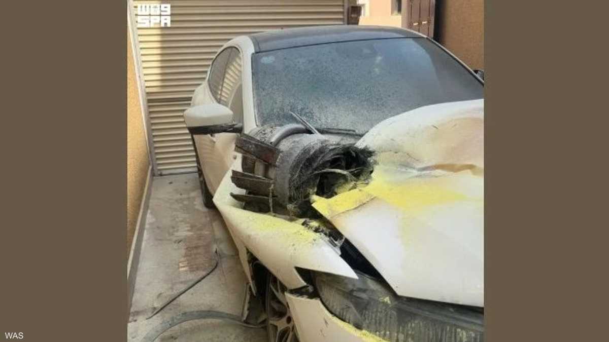 مصاب بشظايا صاروخ حوثي تم اعتراضه فوق الرياض