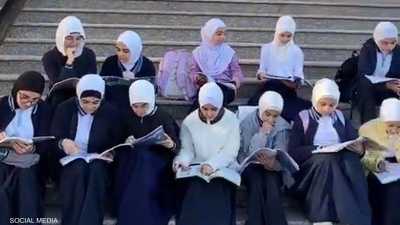 منع الحجاب في المدارس أثار ضجة في أذربيجان مؤخرا