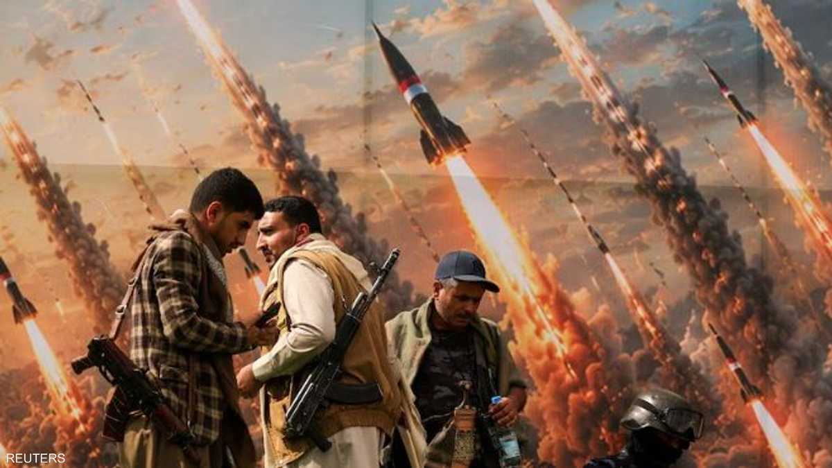 هجوم حوثي دام بشبوة ومعارك قرب باب المندب