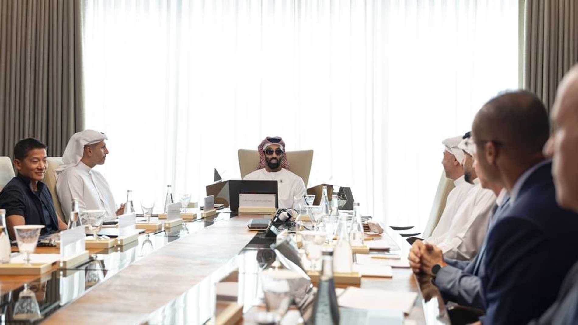 مجلس إدارة “إم جي إكس” يستعرض أحدث الاستثمارات لعام 2026