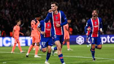 ليلة نارية بدوري الأبطال.. باريس يقهر برشلونة وليفربول ينتفض