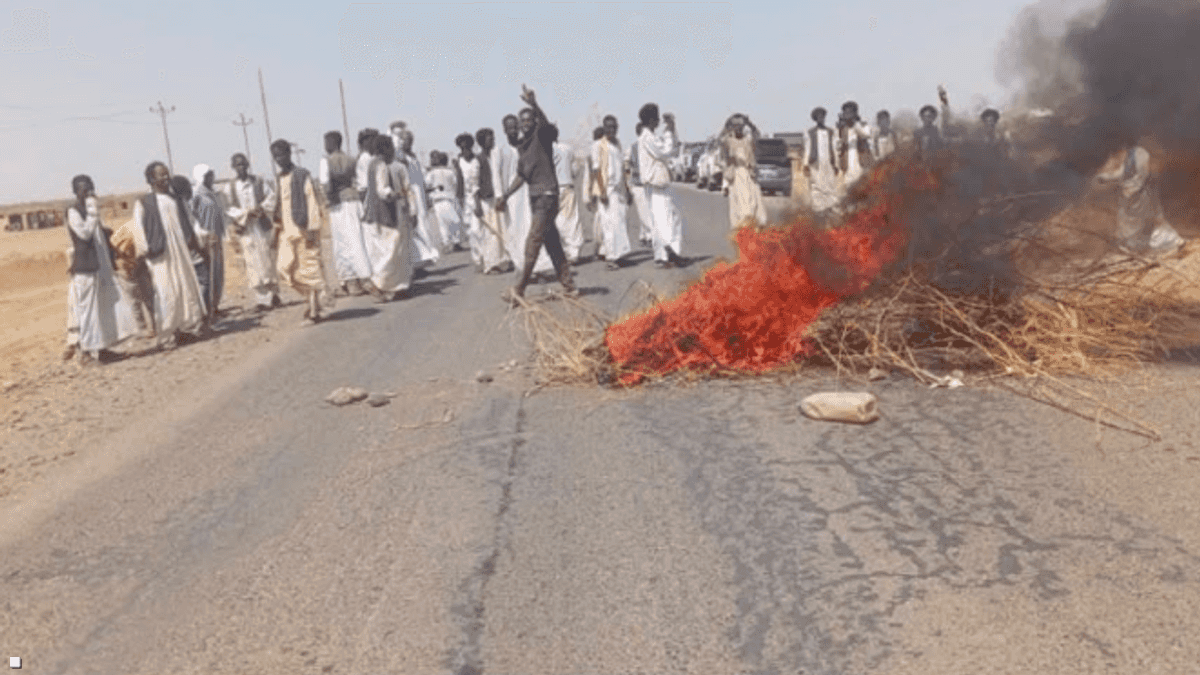 السودان.. احتجاجات في مناطق سيطرة الجيش وشلل في الأسواق