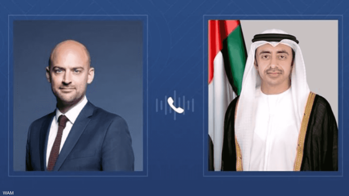 عبدالله بن زايد ووزير خارجية فرنسا يبحثان التطورات الإقليمية