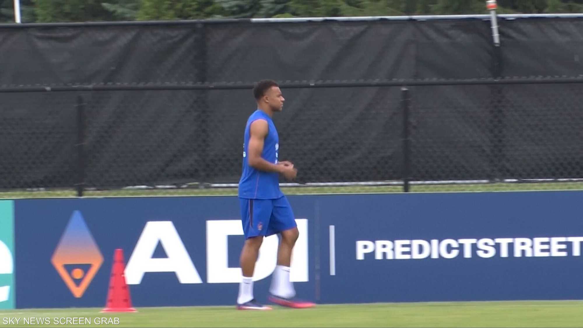 زلة لسان تكلف مبابي 7 ملايين يورو سنويا؟