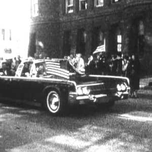 ترامب يسمح بنشر آلاف الوثائق السرية عن اغتيال كينيدي