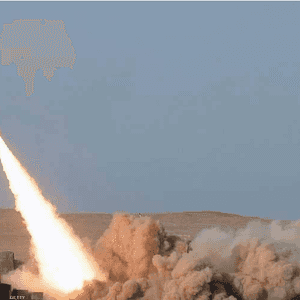 صاروخ إيراني في لقطة أرشيفية
