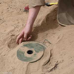 زراع الألغام عشوائيا يشكل تهديدا للمدنيين في اليمن (مسام)