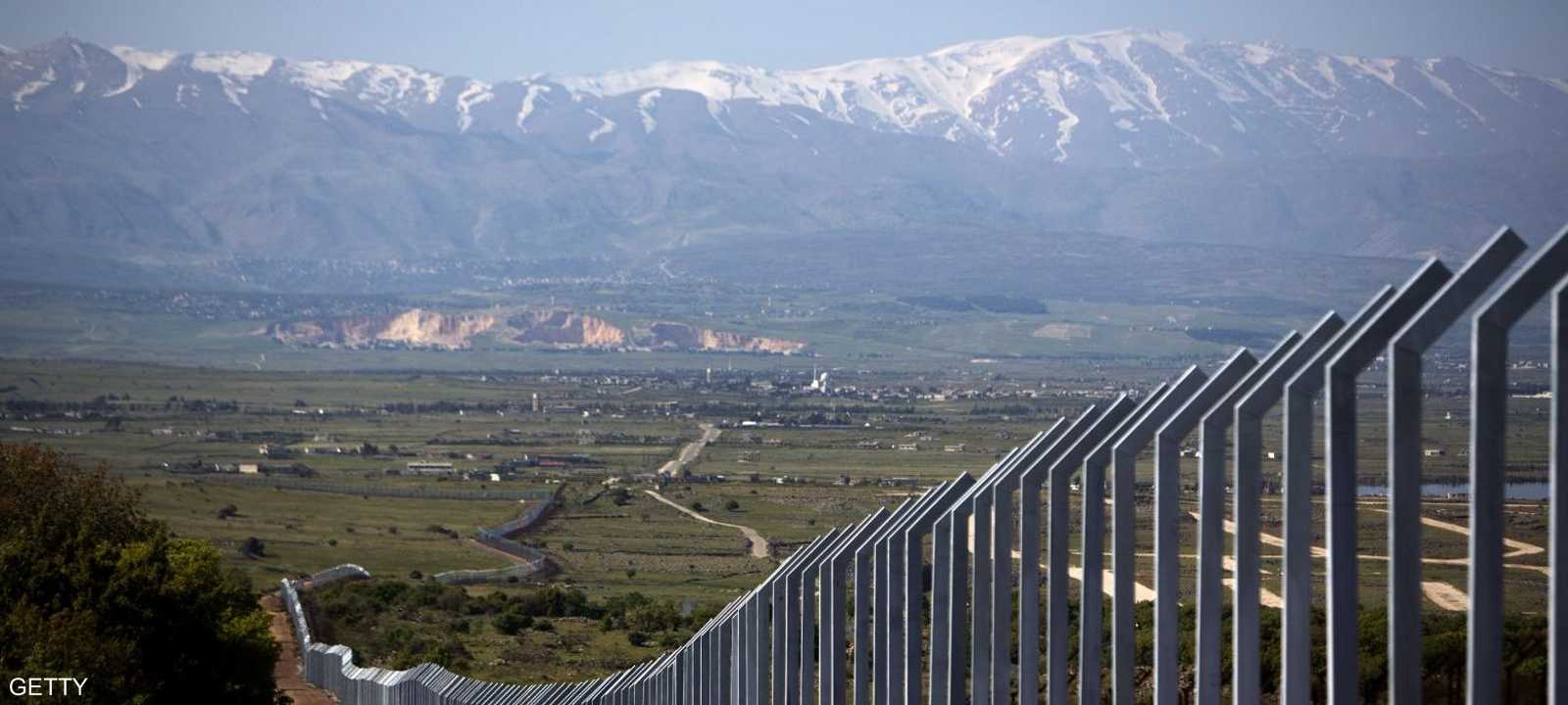 مرتفعات الجولان المحتلة والسياج الحدودي الإسرائيلي